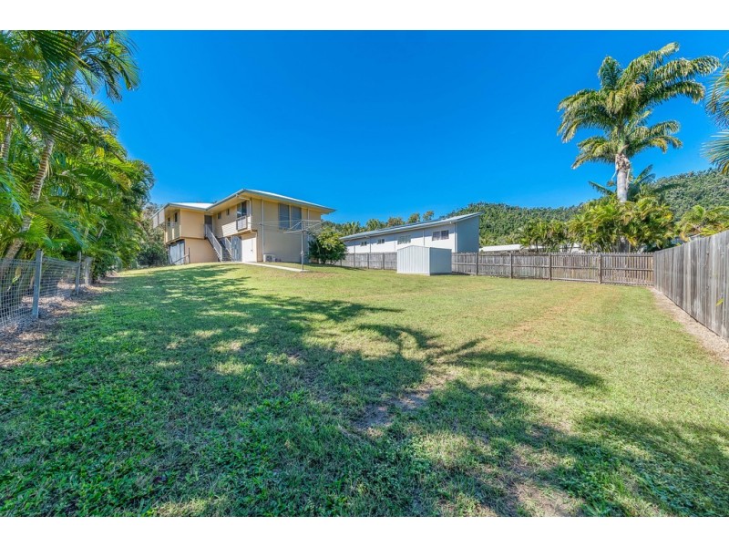 6 Stormvogel Drive, Mandalay QLD 4802