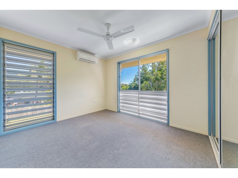 6 Stormvogel Drive, Mandalay QLD 4802