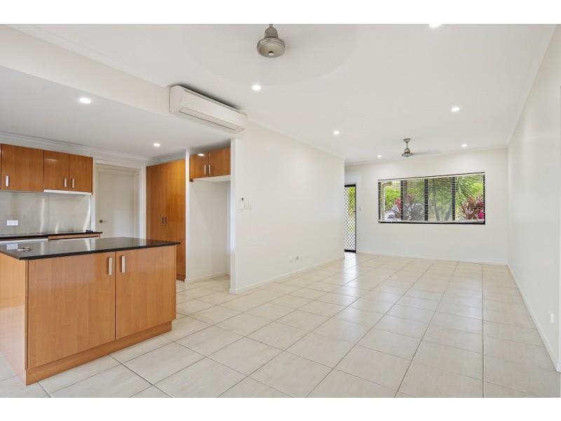 4/25 Abell Road, Cannonvale QLD 4802