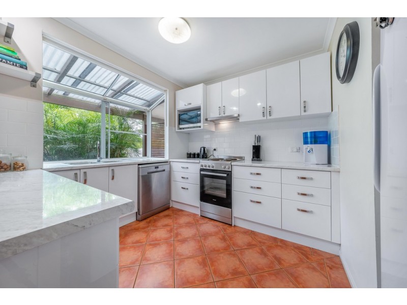 55 Manooka Drive, Cannonvale QLD 4802