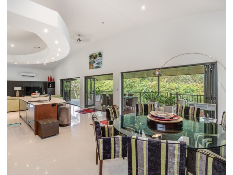 28/12 Air Whitsunday Drive, Flametree QLD 4802