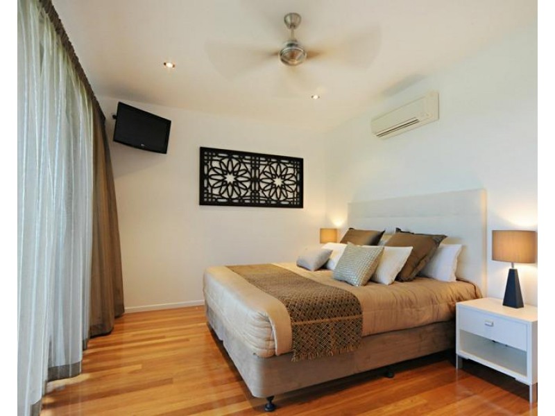 Pinnacles 6/1 Banksia Court, Hamilton Island QLD 4803