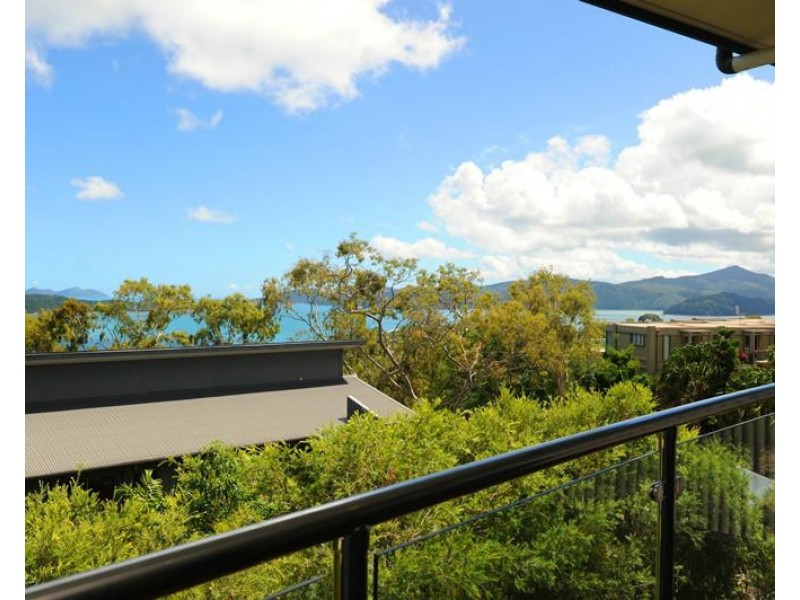 Pinnacles 6/1 Banksia Court, Hamilton Island QLD 4803