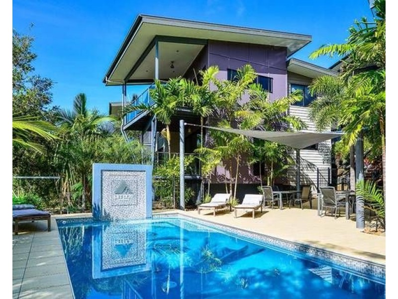 Pinnacles 8/1 Banksia Court, Hamilton Island QLD 4803