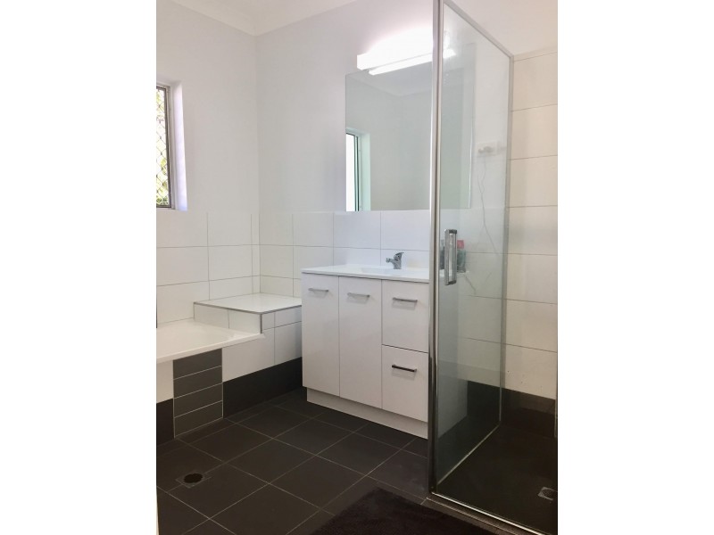 10 Catherine Crescent, Jubilee Pocket QLD 4802