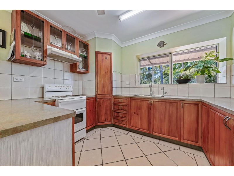 95 Lelona Drive, Bloomsbury QLD 4799