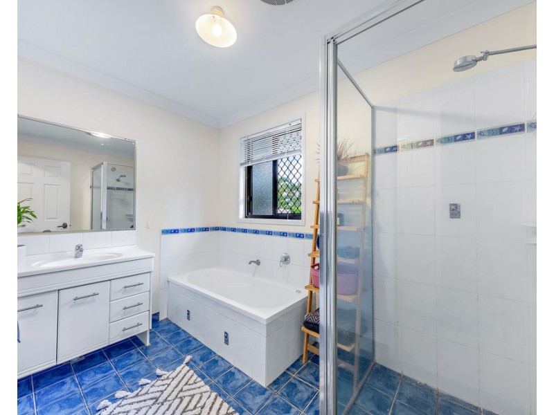 26 Sanctuary Avenue, Jubilee Pocket QLD 4802