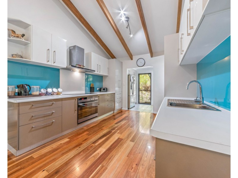 16 Brandy Creek Road, Brandy Creek QLD 4800