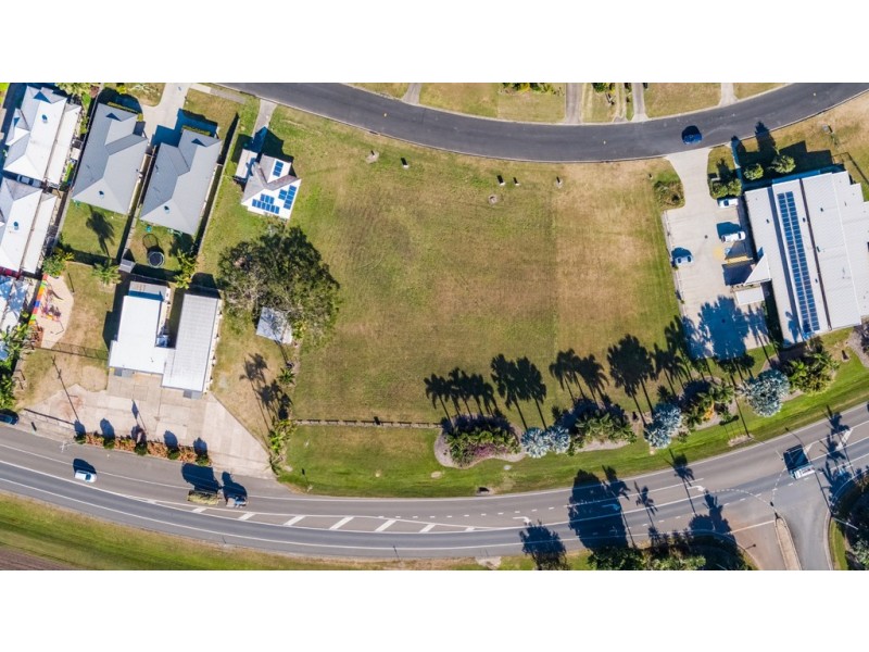 32 Gardenia Street, Proserpine QLD 4800