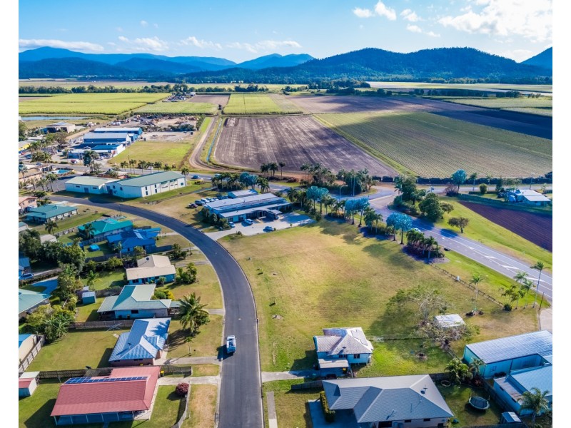 32 Gardenia Street, Proserpine QLD 4800