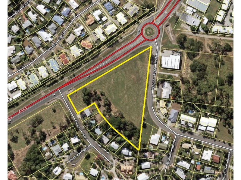 82 Shute Harbour Road, Cannonvale QLD 4802
