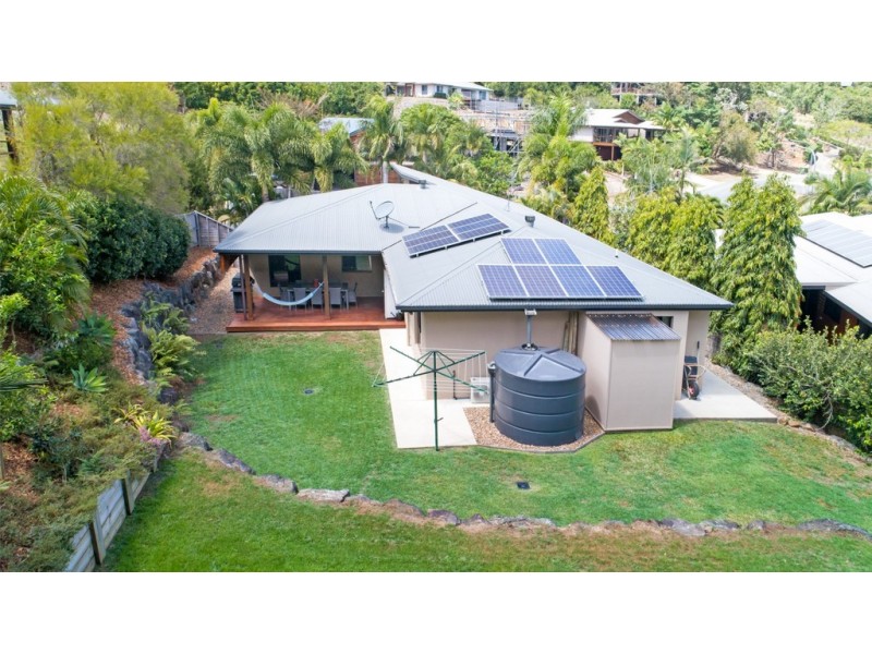 39 Eshelby Drive, Cannonvale QLD 4802