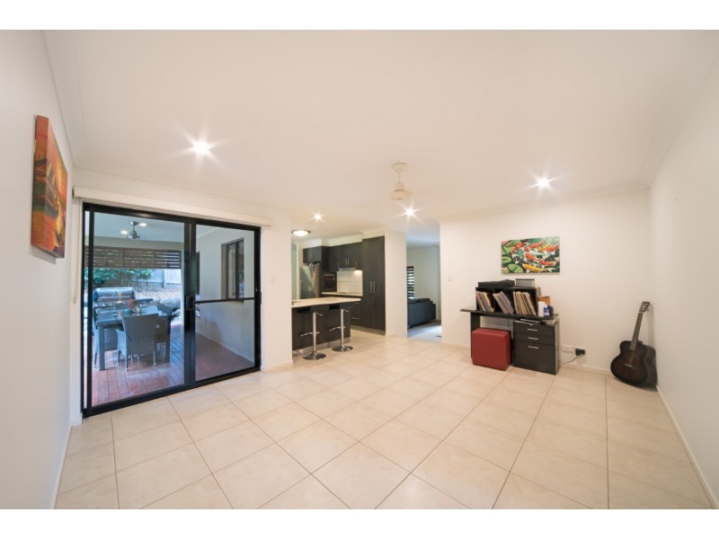 39 Eshelby Drive, Cannonvale QLD 4802
