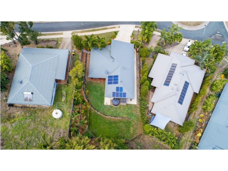 39 Eshelby Drive, Cannonvale QLD 4802