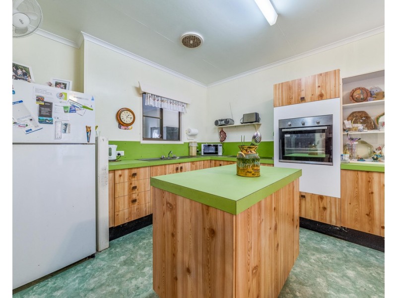 1/112 Main Street, Proserpine QLD 4800