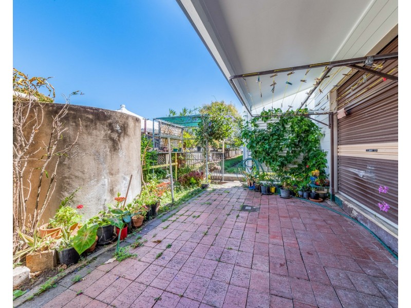 1/112 Main Street, Proserpine QLD 4800