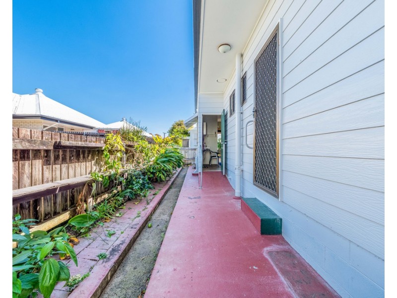 1/112 Main Street, Proserpine QLD 4800