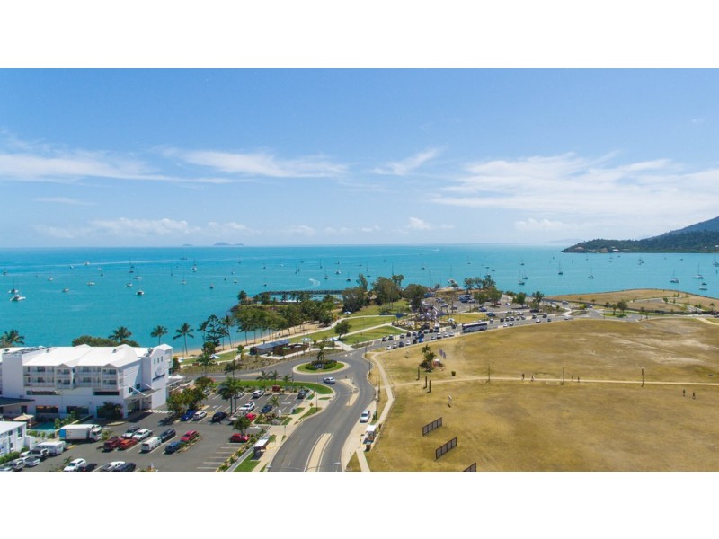 39 and 39A/17 Golden Orchid Drive, Airlie Beach QLD 4802