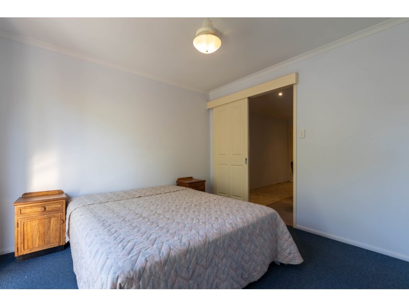 14 Maeva Street, Jubilee Pocket QLD 4802