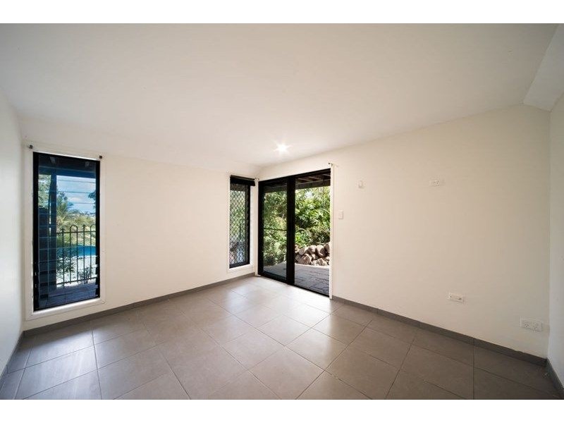 3 Warruga Street, Cannonvale QLD 4802