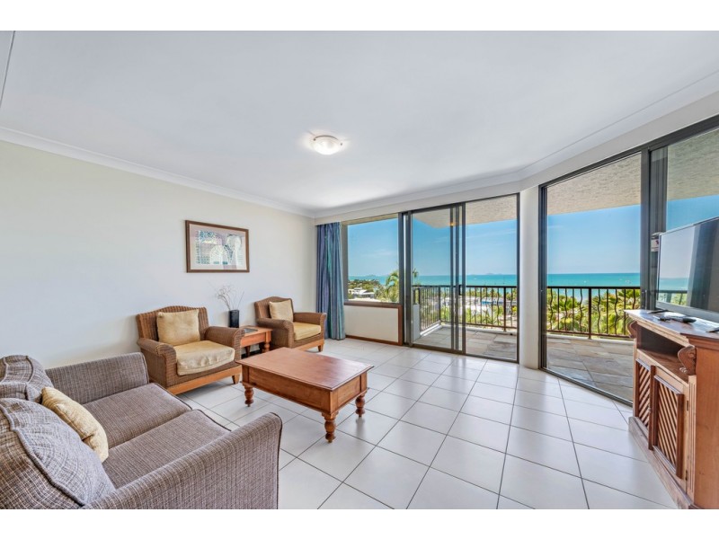 21/4 Golden Orchid Drive, Airlie Beach QLD 4802