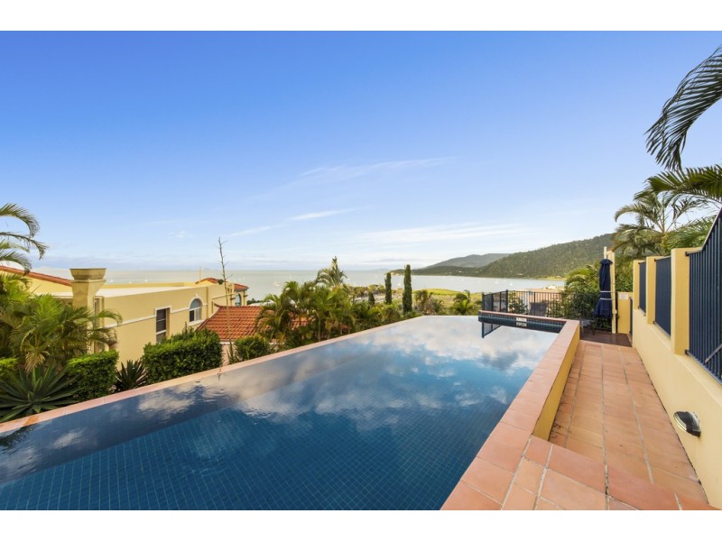 5/14 Golden Orchid Drive, Airlie Beach QLD 4802