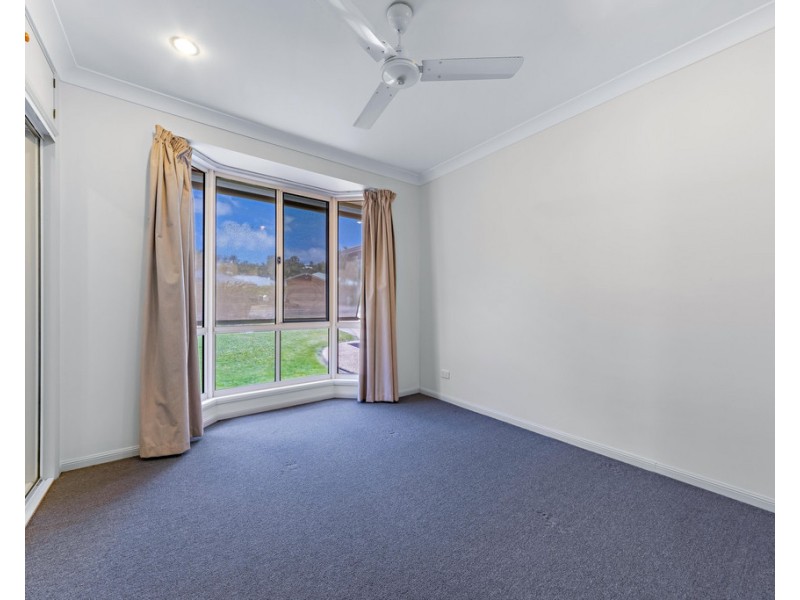 26 Valley Drive, Cannonvale QLD 4802