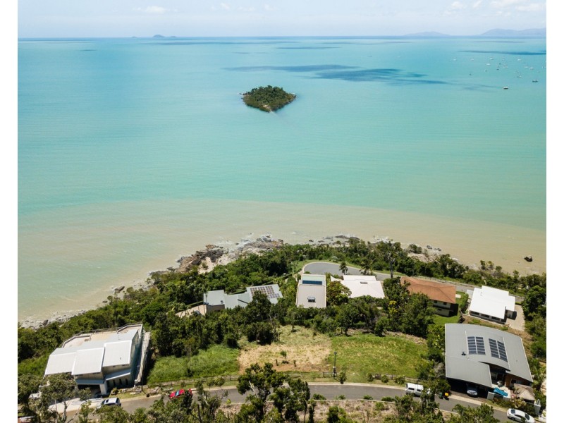 15 Jessies Way, Cannonvale QLD 4802