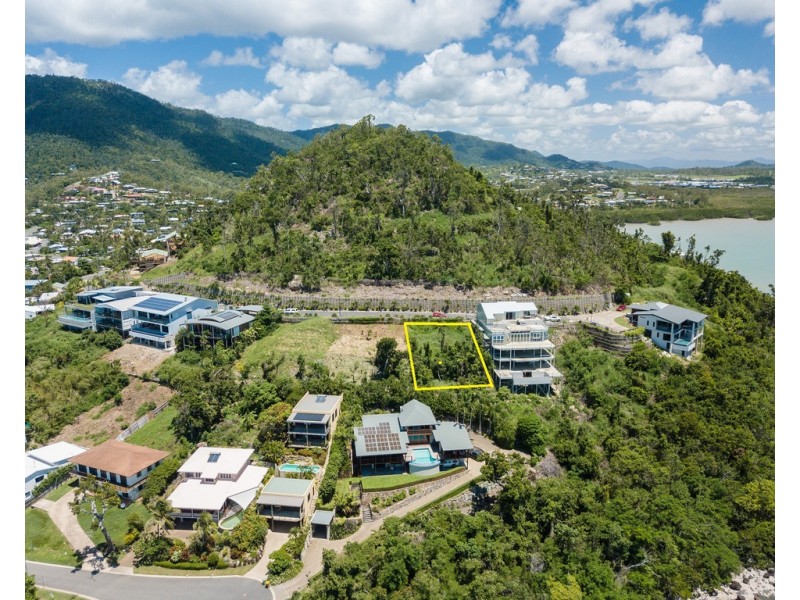 15 Jessies Way, Cannonvale QLD 4802