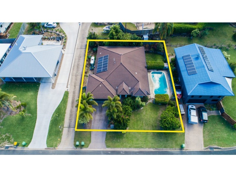 15 Jonquill Court, Cannonvale QLD 4802