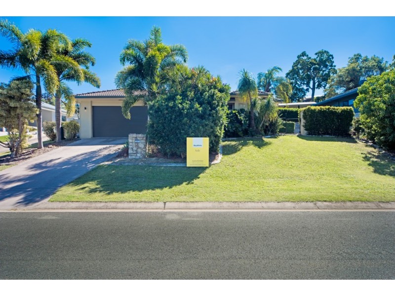 15 Jonquill Court, Cannonvale QLD 4802