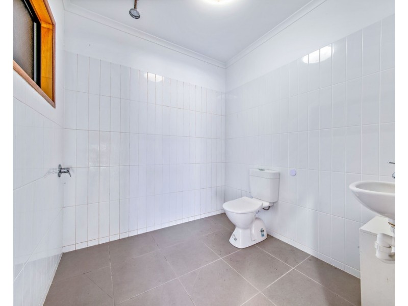 4/15 Carlo Drive, Cannonvale QLD 4802