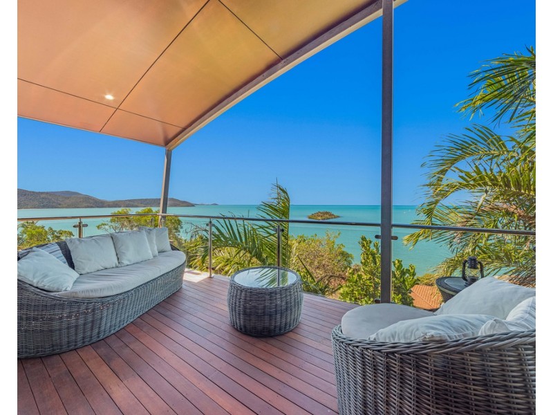 9 Jessies Way, Cannonvale QLD 4802