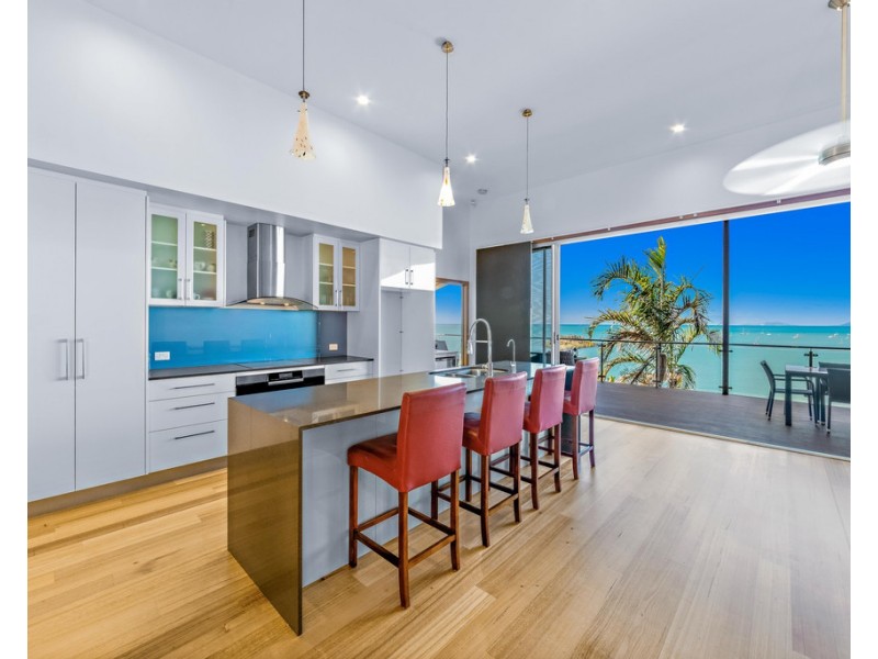 9 Jessies Way, Cannonvale QLD 4802