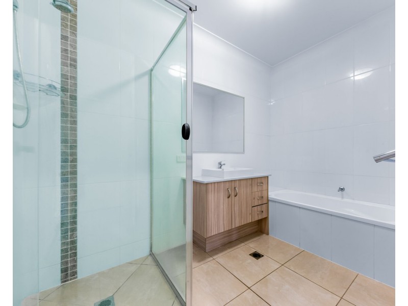 1 Golden Wattle Street, Proserpine QLD 4800