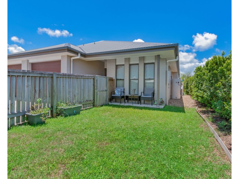1 Golden Wattle Street, Proserpine QLD 4800