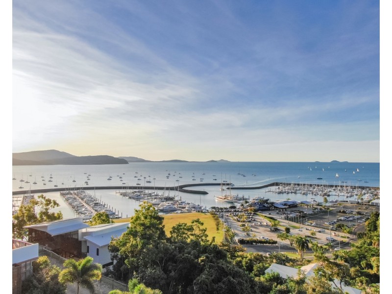 2/10 Kara Crescent, Airlie Beach QLD 4802