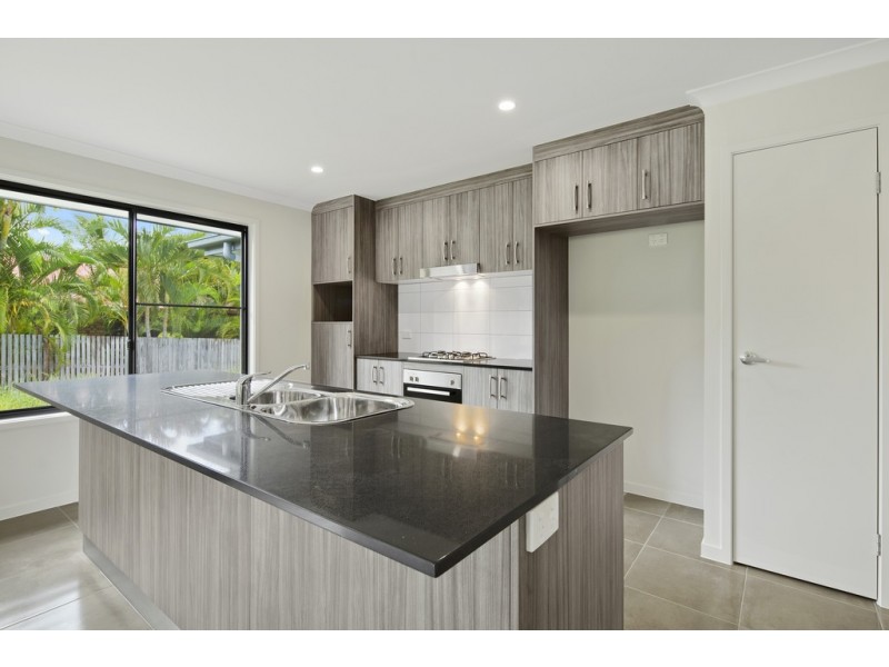 12 Sunset Drive, Jubilee Pocket QLD 4802