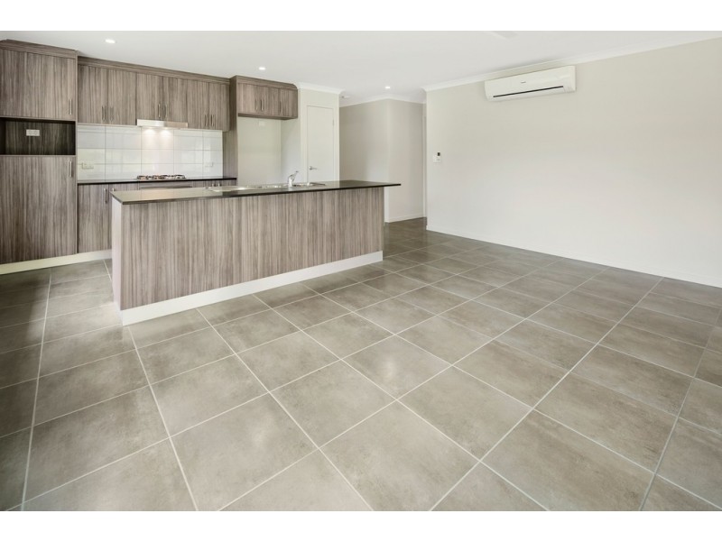 12 Sunset Drive, Jubilee Pocket QLD 4802