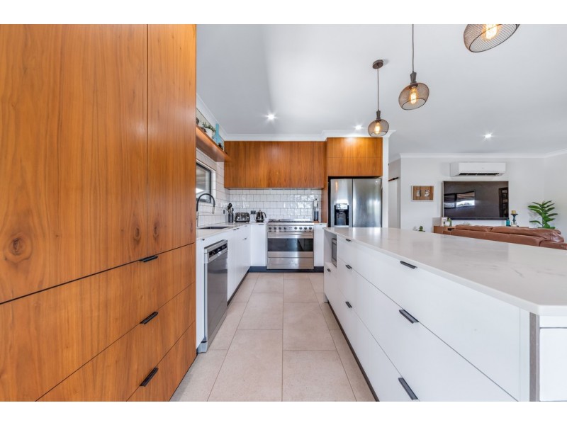 25 Windemere Drive, Strathdickie QLD 4800