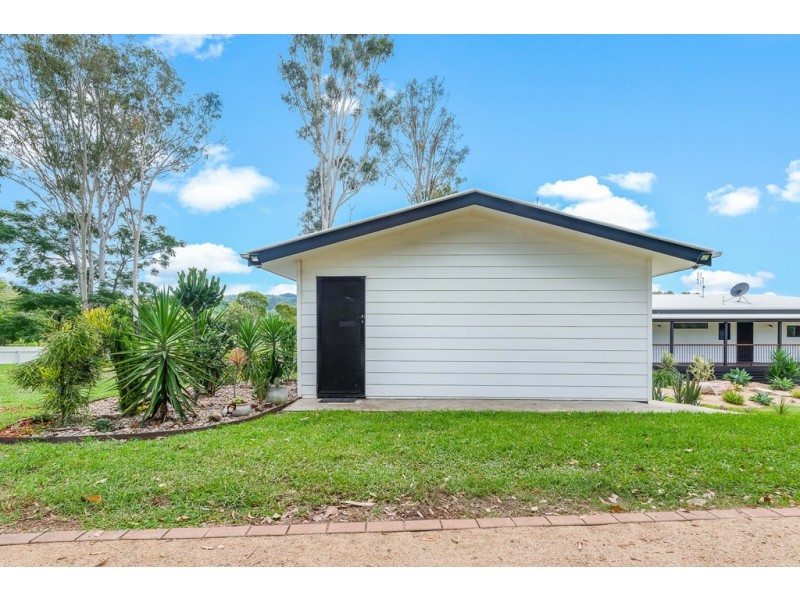 25 Windemere Drive, Strathdickie QLD 4800