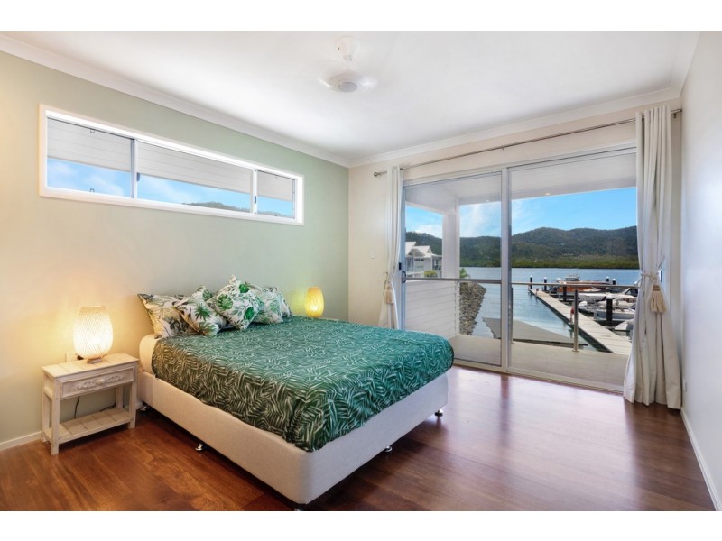 20 The Cove Rd, Airlie Beach QLD 4802