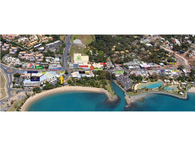 10/2 Airlie Esplanade, Airlie Beach QLD 4802