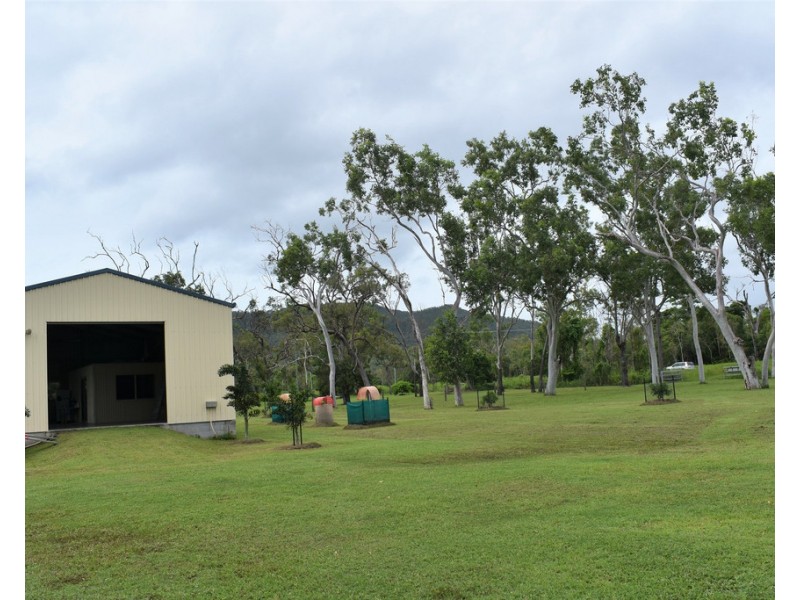 78 Hydeaway Bay Drive, Hideaway Bay QLD 4800
