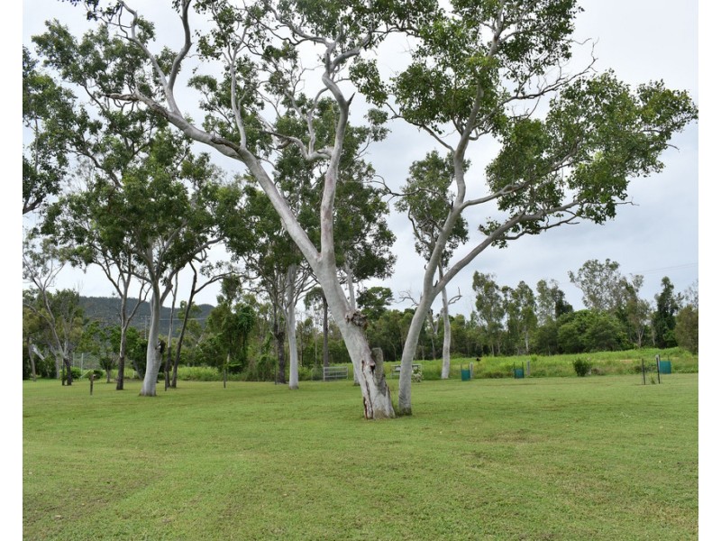 78 Hydeaway Bay Drive, Hideaway Bay QLD 4800