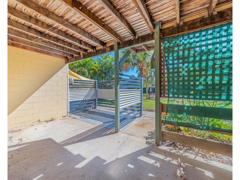 10/6 Saint Martins Lane, Cannonvale QLD 4802