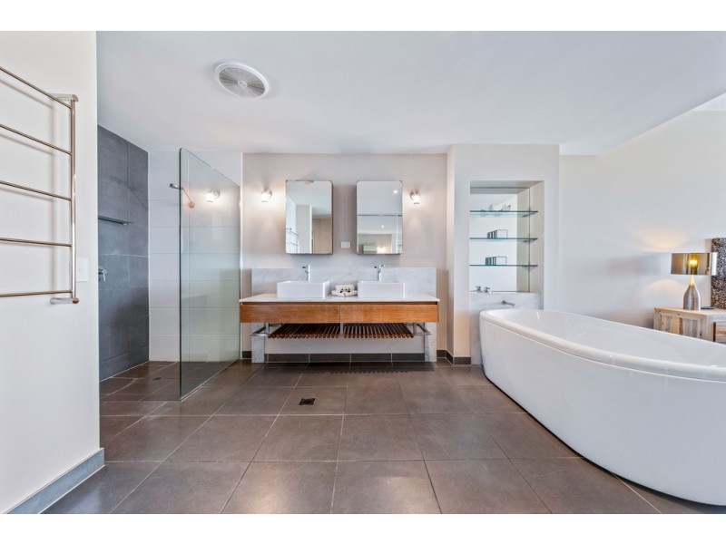 6/25 Whitsunday Reflections -Horizons Way, Airlie Beach QLD 4802