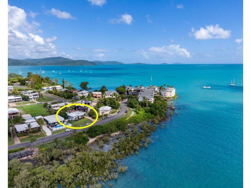 4 Broadwater Avenue, Airlie Beach QLD 4802