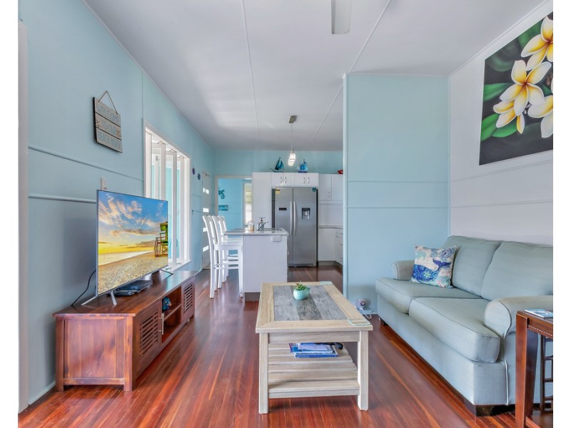 4 Broadwater Avenue, Airlie Beach QLD 4802