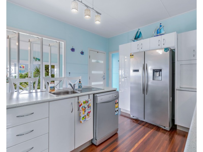 4 Broadwater Avenue, Airlie Beach QLD 4802
